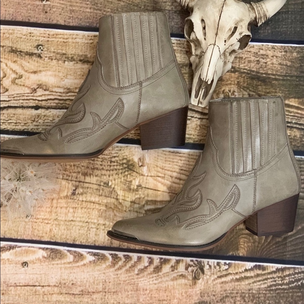 Western Ankle Boots New!